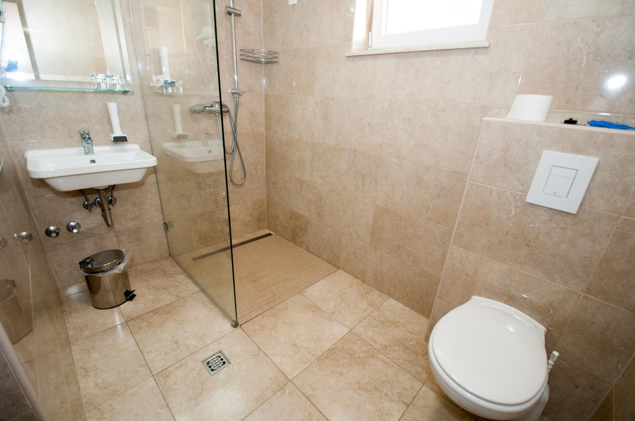 Hotel Olivia Меджугорье Экстерьер фото